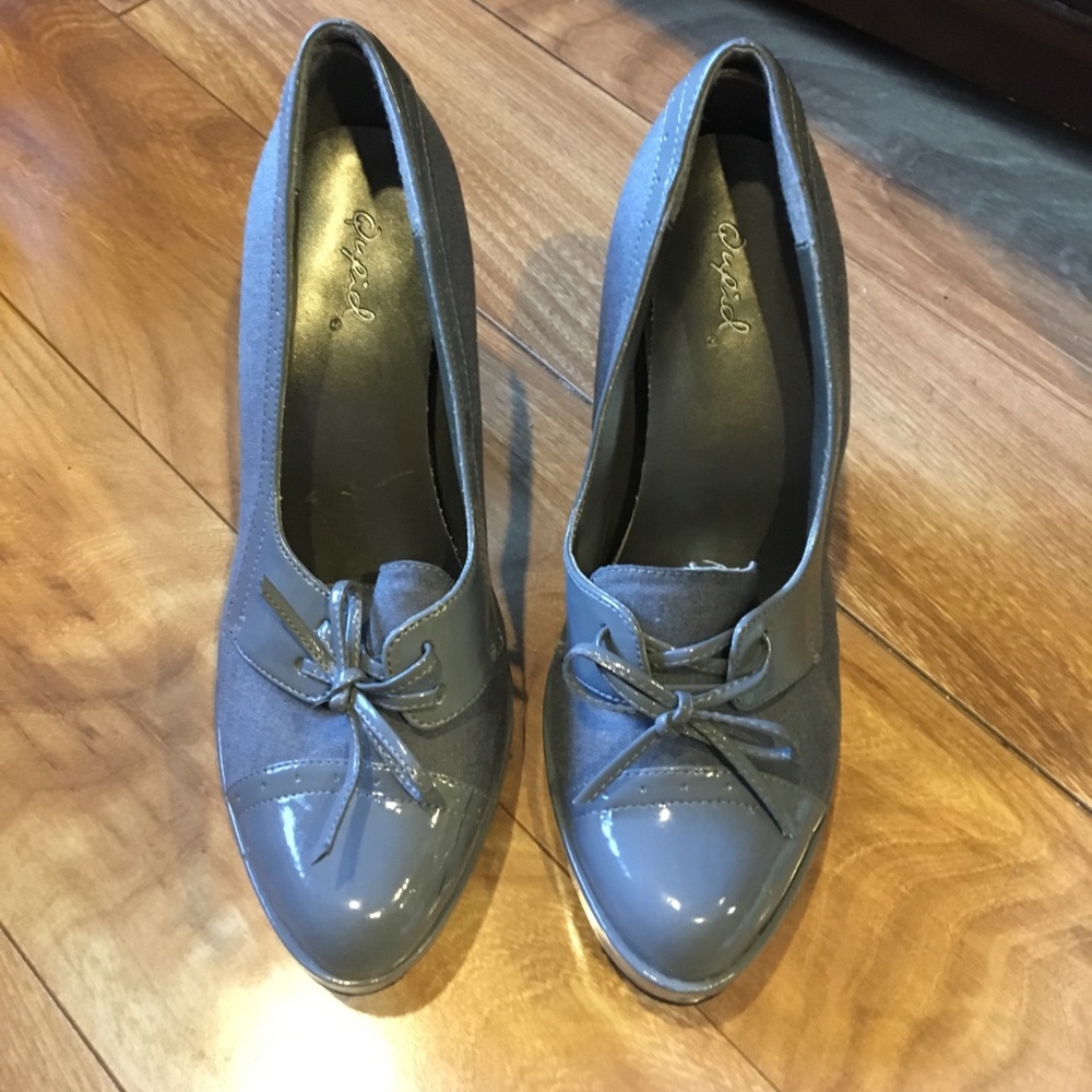 Grey heels